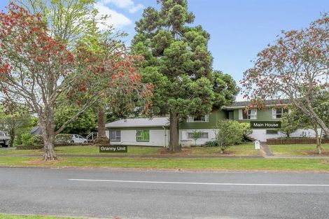 Photo of property in 121 Ennis Avenue, Pakuranga Heights, Auckland, 2010