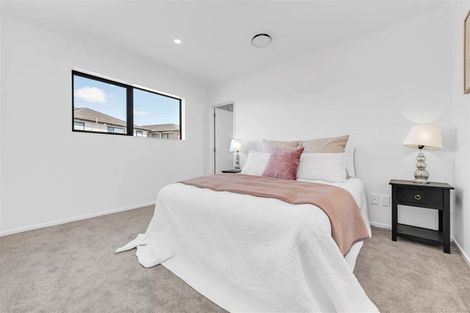 Photo of property in 31 Bushfield Drive, Flat Bush, Auckland, 2019