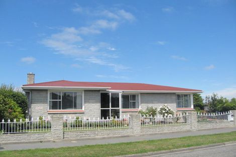 Photo of property in 15 Northaw Street, Hoon Hay, Christchurch, 8025