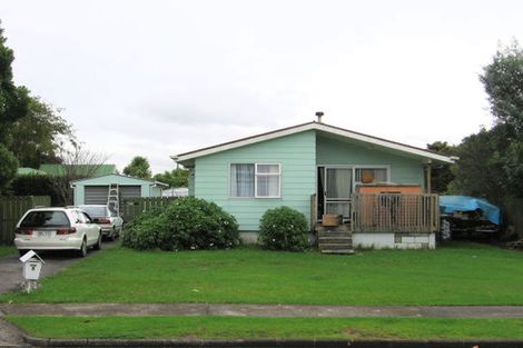 Photo of property in 5 Tiaka Place, Pakuranga, Auckland, 2010