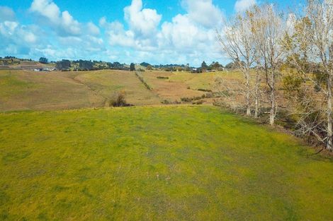 Photo of property in 46 Old Pine Valley Road, Dairy Flat, Silverdale, 0992