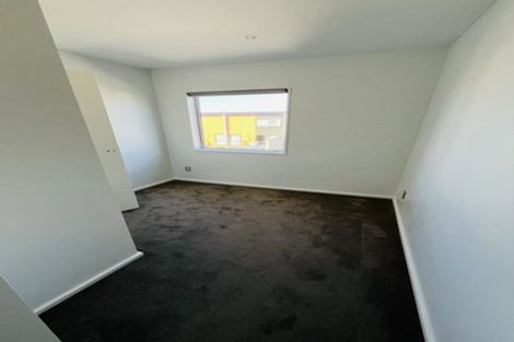 Photo of property in 9 Meritage Lane, Te Atatu South, Auckland, 0610