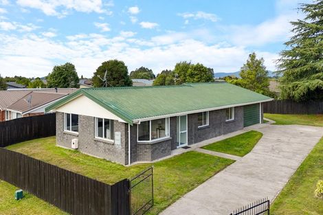 Photo of property in 43 Blomfield Street, Pukehangi, Rotorua, 3015