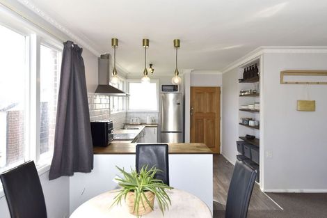 Photo of property in 336 Waterloo Road, Islington, Christchurch, 8042