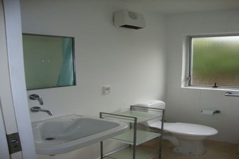Photo of property in 201u2 Derwent Street, Island Bay, Wellington, 6023