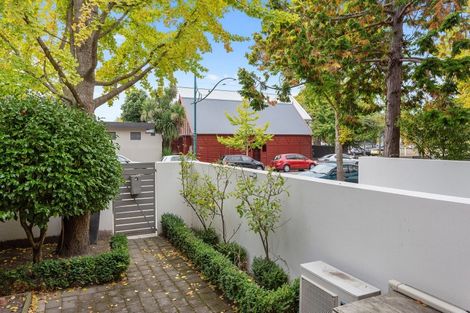 Photo of property in 4/28 Armagh Street, Christchurch Central, Christchurch, 8013