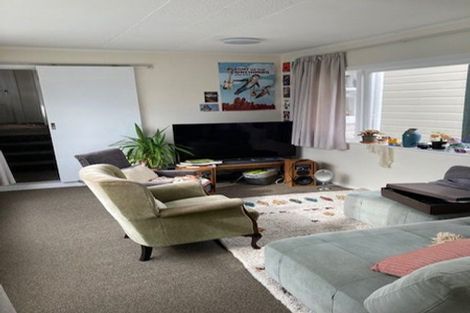 Photo of property in 144 Tasman Street, Mount Cook, Wellington, 6021
