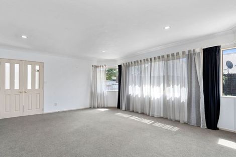 Photo of property in 69 Dalton Drive, Papamoa Beach, Papamoa, 3118