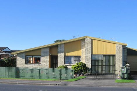 Photo of property in 73a Centreway Road, Orewa, 0931
