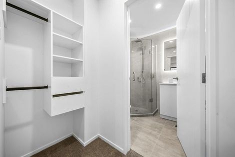 Photo of property in 3/1088 Beach Road, Torbay, Auckland, 0630