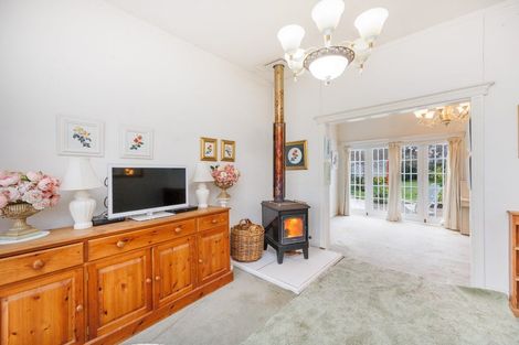 Photo of property in 86 Grey Street, Woodville, 4920