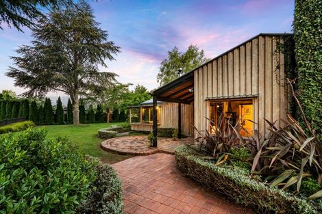 Photo of property in 16 Miller Street, Otane, 4202