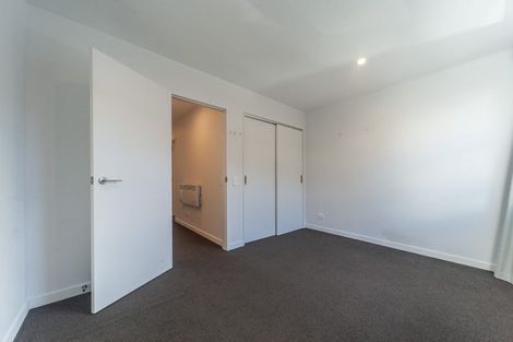 Photo of property in 24u2 Princess Terrace, Newtown, Wellington, 6021