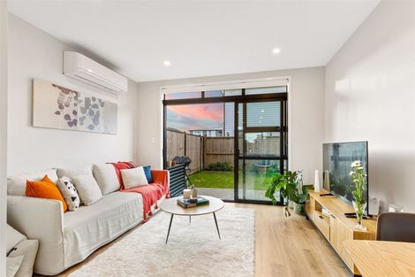 Photo of property in 35 Treloar Crescent, Hobsonville, Auckland, 0616