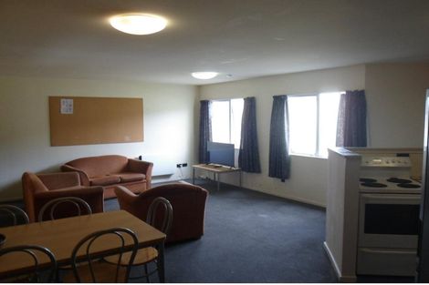 Photo of property in Basin Reserve Complex, 39/4 Sussex Street, Mount Cook, Wellington, 6021