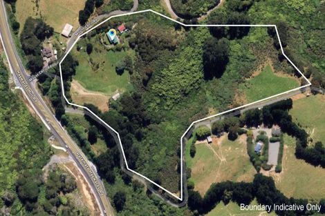 Photo of property in 8 Mount Cecil Road, Moonshine Valley, Porirua, 5381