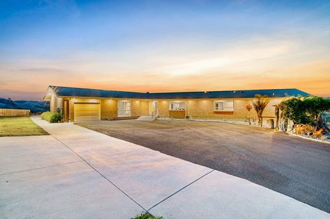 Photo of property in 14 Noble Lane, Pokeno, 2402