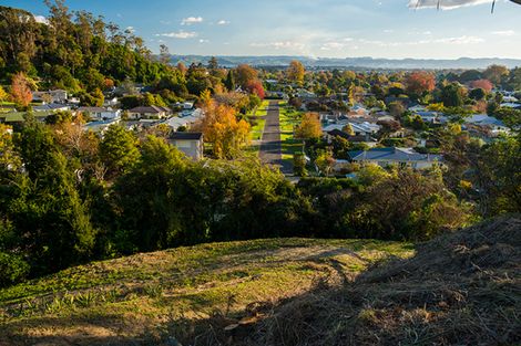 Photo of property in 71 Seddon Crescent, Whataupoko, Gisborne, 4010