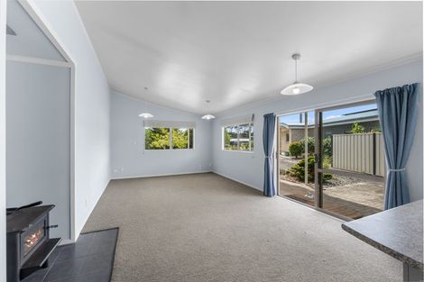 Photo of property in 14b Wairere Road, Waitakere, Henderson, 0782