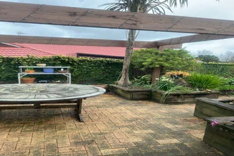 Photo of property in 34 Orangewood Drive, Northpark, Auckland, 2013