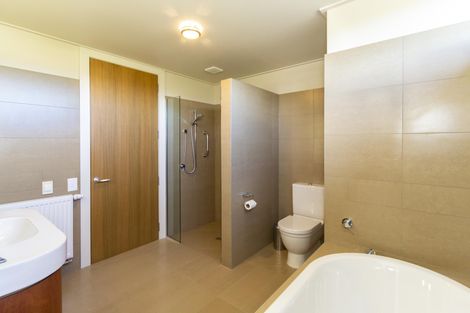 Photo of property in 58e Essex Street, Weston, Oamaru, 9401