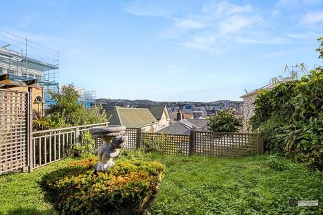 Photo of property in 6 Hawker Street, Mount Victoria, Wellington, 6011