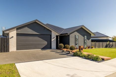 Photo of property in 13 Stackwood Avenue, Woodend, 7610