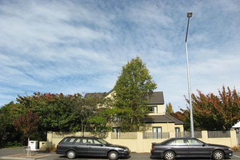 Photo of property in 2/87b Creyke Road, Ilam, Christchurch, 8041