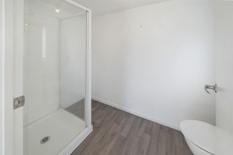 Photo of property in 33 Croziers Road, St Albans, Christchurch, 8052