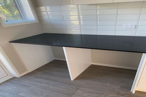 Photo of property in 15 Babington Place, Torbay, Auckland, 0630