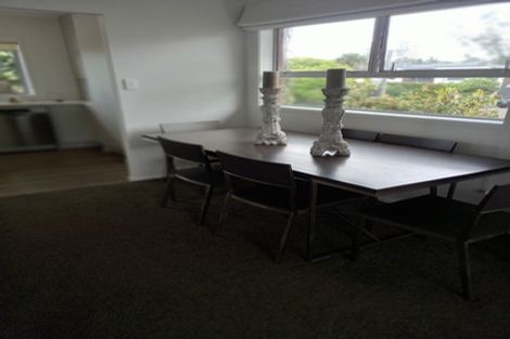 Photo of property in 1/14 Frieston Road, Milford, Auckland, 0620