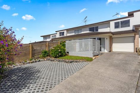 Photo of property in 130h Lakeside Drive, Orewa, 0931