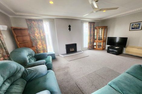 Photo of property in 12 Dalmeny Street, Oamaru North, Oamaru, 9400