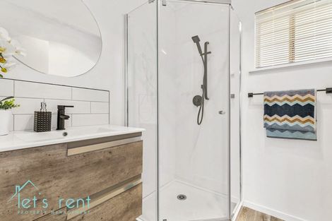 Photo of property in 2/25 Pinedale Place, Henderson, Auckland, 0610