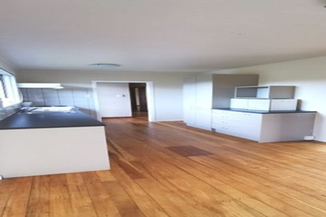 Photo of property in 14 Freyberg Place, Howick, Auckland, 2014