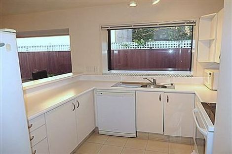 Photo of property in 3/32 Picton Avenue, Riccarton, Christchurch, 8011