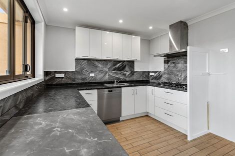 Photo of property in 17 Marr Place, Tokoroa, 3420