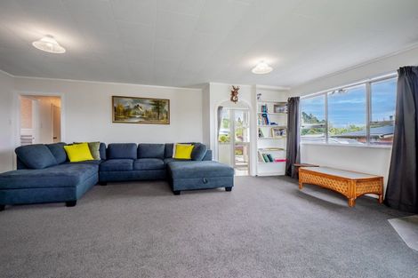 Photo of property in 21 Rewa Street, Inglewood, 4330