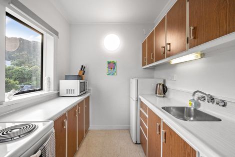 Photo of property in Hobson Court Flats, 19/70u Hobson Street, Thorndon, Wellington, 6011