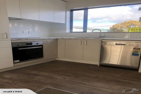 Photo of property in 124u2 Britomart Street, Berhampore, Wellington, 6023