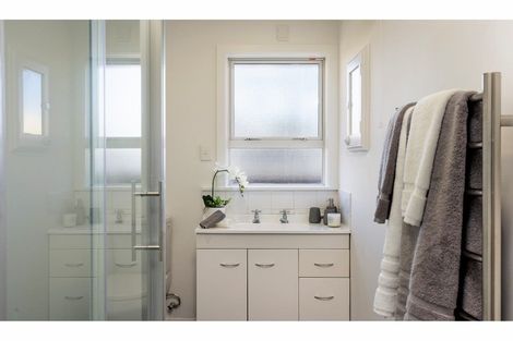 Photo of property in 10 Dundee Place, Spreydon, Christchurch, 8024