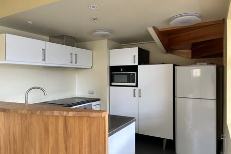 Photo of property in St Pauls Apartments, 24/43u Mulgrave Street, Thorndon, Wellington, 6011