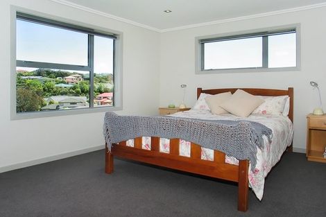 Photo of property in 2 Scoresby Grove, Whitby, Porirua, 5024