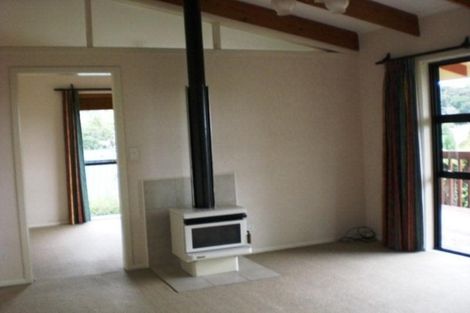 Photo of property in 19 Catrina Avenue, Birkenhead, Auckland, 0626