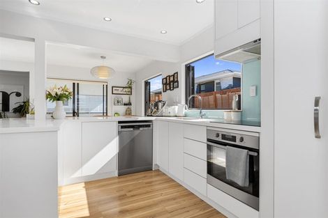 Photo of property in 563 Maunganui Road, Mount Maunganui, 3116