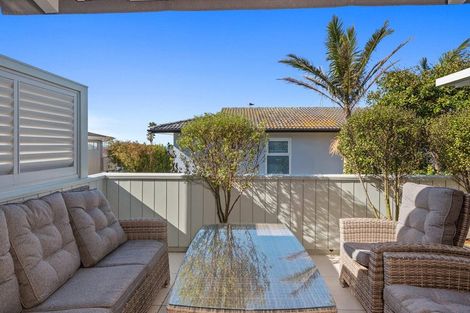 Photo of property in 2/19a Sanders Avenue, Takapuna, Auckland, 0622