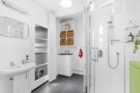 Photo of property in 14 Shotter Street, Karori, Wellington, 6012