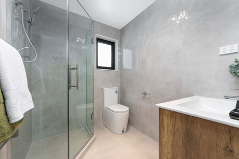 Photo of property in 6 Kiekie Street, Westgate, 0814