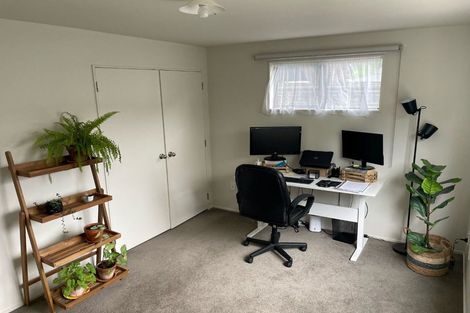 Photo of property in 60 Happy Valley Road, Owhiro Bay, Wellington, 6023