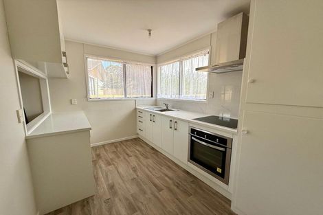 Photo of property in 6 Elvira Place, Ranui, Auckland, 0612